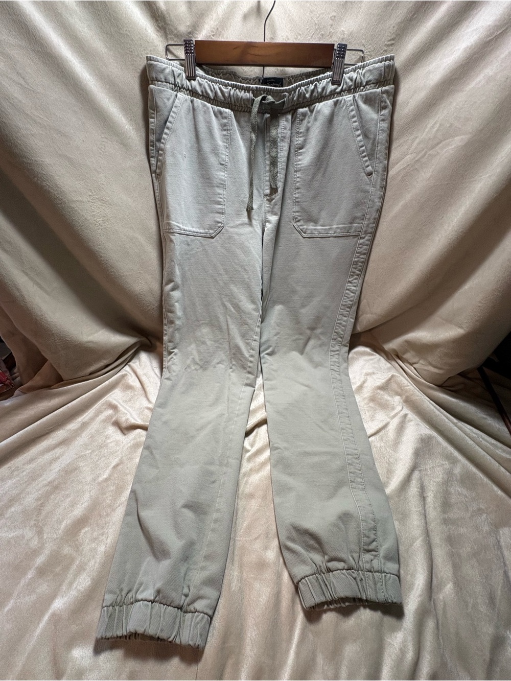 Weatherproof Vintage Drawstring Pants in Light Olive